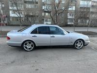 Mercedes-Benz E 320 1998 года за 3 700 000 тг. в Астана