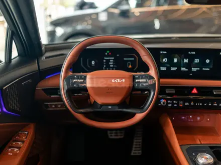 Kia K8 Premium 2025 года за 27 990 000 тг. в Алматы – фото 18