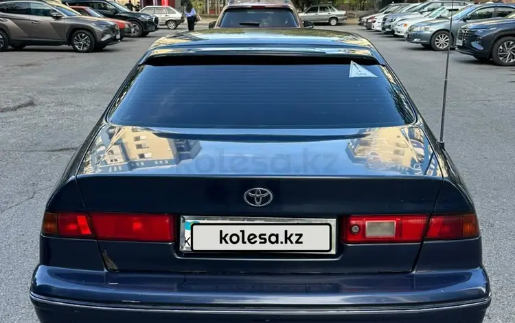 Toyota Camry 1997 года за 2 500 000 тг. в Шымкент