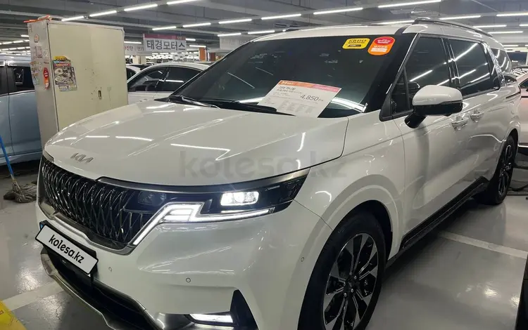 Kia Carnival 2023 года за 24 990 000 тг. в Караганда