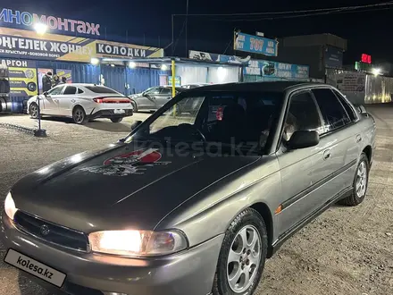 Subaru Legacy 1997 года за 1 800 000 тг. в Астана – фото 2