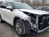 Toyota Highlander 2021 годаүшін5 000 000 тг. в Алматы