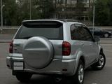 Toyota RAV4 2004 годаүшін5 500 000 тг. в Алматы – фото 2