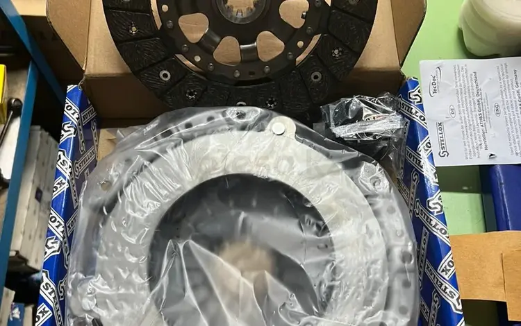 Комплект сцепления на бмв за 24 000 тг. в Алматы