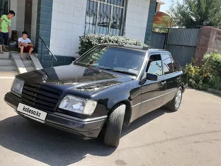 Mercedes-Benz E 220 1993 года за 1 650 000 тг. в Шымкент – фото 11