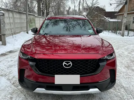 Mazda CX-50 2022 года за 21 800 000 тг. в Алматы – фото 2