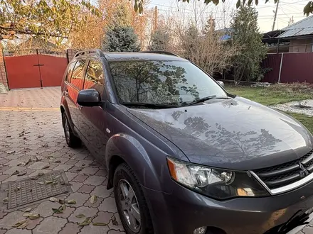 Mitsubishi Outlander 2007 года за 5 500 000 тг. в Алматы – фото 3