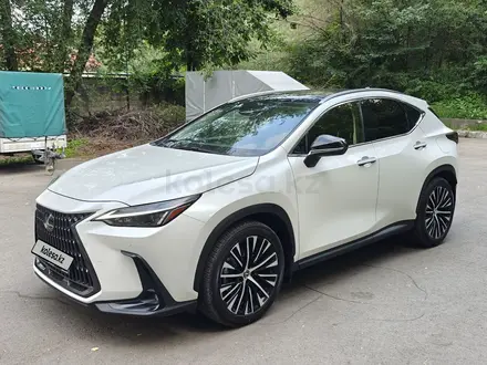 Lexus NX 250 2022 года за 26 900 000 тг. в Алматы