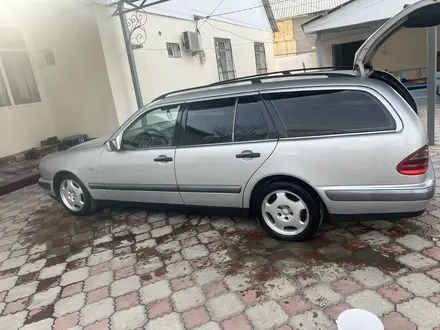 Mercedes-Benz E 230 1997 года за 2 850 000 тг. в Тараз – фото 8