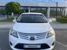 Toyota Avensis, 2012