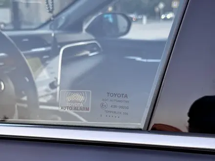 Toyota Camry 2019 года за 14 200 000 тг. в Астана – фото 38