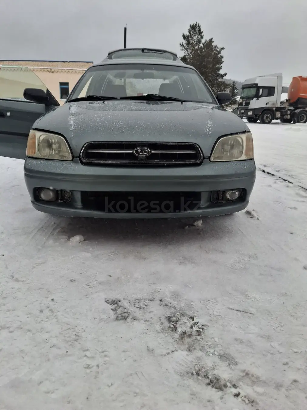 Subaru Legacy, 2000