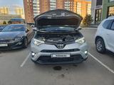 Toyota RAV4 2018 года за 11 400 000 тг. в Астана – фото 5