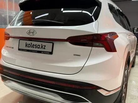Hyundai Santa Fe 2023 года за 16 500 000 тг. в Астана – фото 4