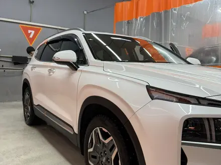 Hyundai Santa Fe 2023 года за 16 500 000 тг. в Астана – фото 2