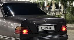 Mercedes-Benz E 220 1994 годаfor2 350 000 тг. в Жезказган – фото 5