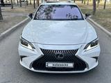 Lexus ES 250 2019 года за 19 500 000 тг. в Алматы – фото 3