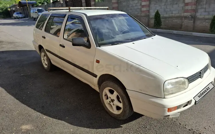 Volkswagen Golf 1996 года за 850 000 тг. в Алматы