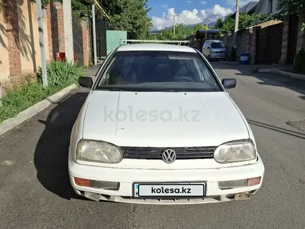 Volkswagen Golf 1996 года за 850 000 тг. в Алматы – фото 4
