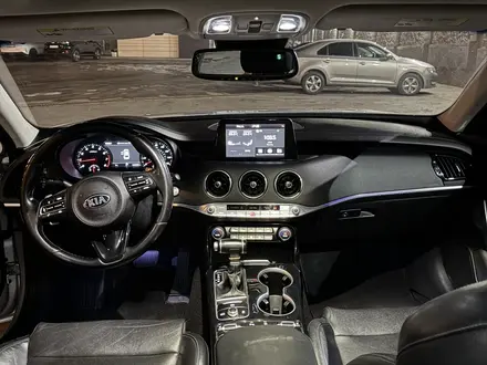 Kia Stinger 2017 года за 12 200 000 тг. в Алматы – фото 11