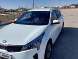 Kia Rio 2020 года за 8 300 000 тг. в Жанаозен