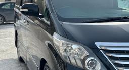 Toyota Alphard 2013 года за 11 000 000 тг. в Астана – фото 2