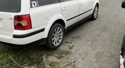 Volkswagen Passat 2001 года за 2 350 000 тг. в Усть-Каменогорск – фото 2