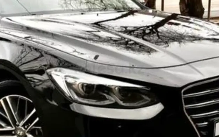 Фары на Hyundai Grandeur за 110 110 тг. в Алматы