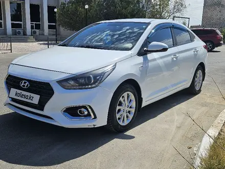 Hyundai Accent 2017 года за 7 200 000 тг. в Актау – фото 4