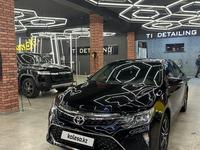 Toyota Camry 2015 годаүшін11 000 000 тг. в Атырау