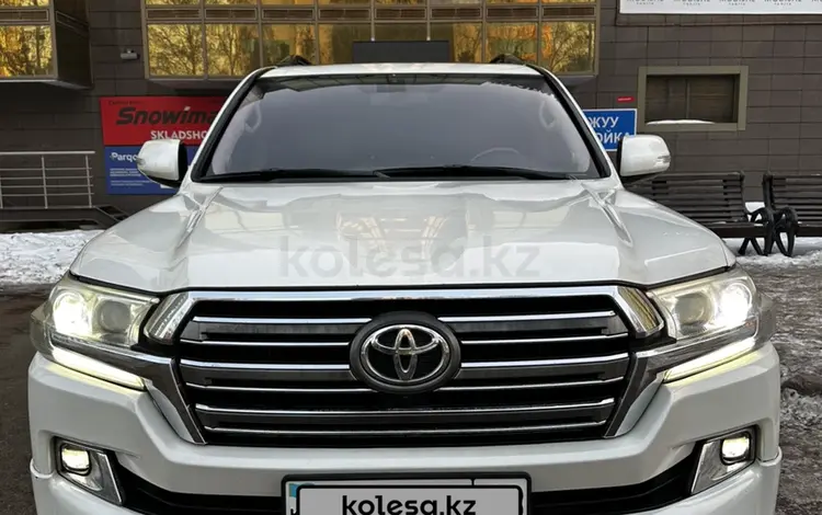 Toyota Land Cruiser 2010 годаүшін18 500 000 тг. в Астана