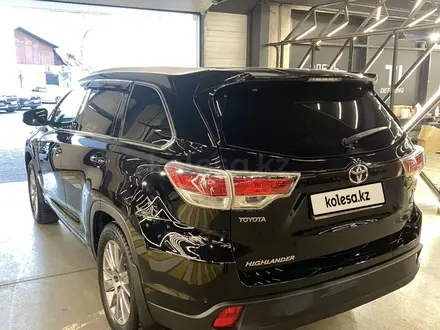 Toyota Highlander 2014 года за 16 000 000 тг. в Алматы – фото 4