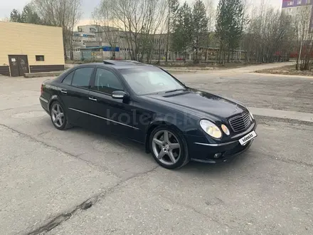 Mercedes-Benz E 320 2003 года за 8 600 000 тг. в Туркестан – фото 4