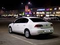 Volkswagen Passat 2014 года за 6 500 000 тг. в Алматы – фото 2