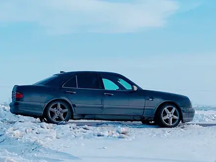 Mercedes-Benz E 230 1995 года за 2 600 000 тг. в Астана – фото 21