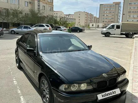 BMW 528 1999 года за 4 000 000 тг. в Актау – фото 12