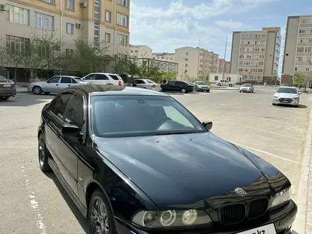 BMW 528 1999 года за 4 000 000 тг. в Актау – фото 9