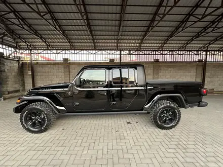 Jeep Gladiator 2022 года за 39 900 000 тг. в Алматы – фото 10