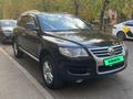 Volkswagen Touareg 2008 года за 5 300 000 тг. в Алматы – фото 3