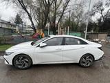 Hyundai Elantra 2024 года за 8 480 000 тг. в Алматы – фото 2