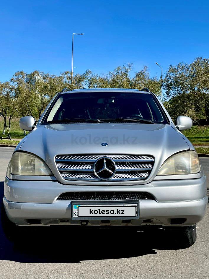 Mercedes-Benz ML 320 2000 г.