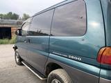 Mitsubishi Delica 1994 годаүшін3 000 000 тг. в Усть-Каменогорск