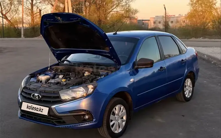 ВАЗ (Lada) Granta 2190 2020 годаүшін2 900 000 тг. в Семей