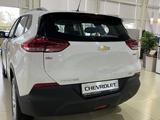 Chevrolet Tracker 2024 года за 10 240 000 тг. в Шымкент – фото 2