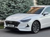 Hyundai Sonata 2021 года за 10 700 000 тг. в Шымкент – фото 2