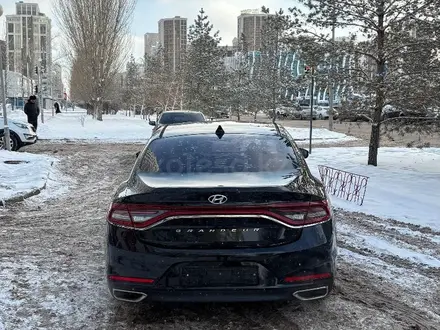 Hyundai Grandeur 2017 года за 11 500 000 тг. в Астана – фото 13