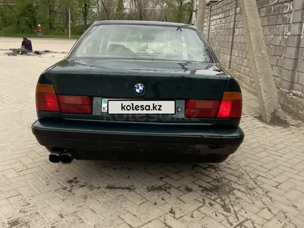 BMW 520 1993 года за 1 600 000 тг. в Алматы – фото 5