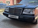 Mercedes-Benz E 200 1992 годаүшін1 700 000 тг. в Шымкент – фото 2