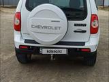 Chevrolet Niva 2014 года за 2 600 000 тг. в Актау – фото 2