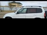 Chevrolet Niva 2014 года за 2 600 000 тг. в Актау – фото 4